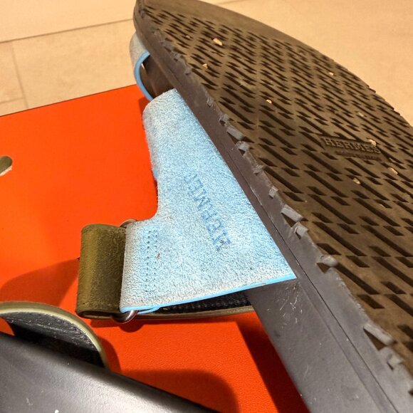 AUTHENTIC HERMES- Chypre Sandal Blue Cameo Vert Celadon Green Strap Slide - Picture 7 of 16